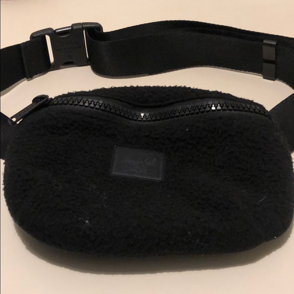 Herschel black teddy Fanny pack